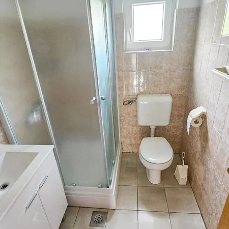 Appartamento 2 Bedroom In *