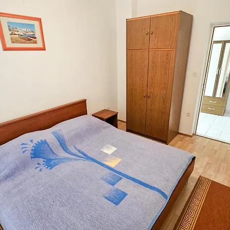 Appartamento 2 Bedroom In