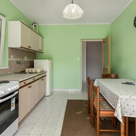 Appartamento 2 Bedroom In *